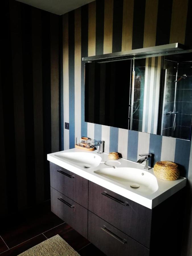 Le Repos Du Gorille Bed & Breakfast ชัลเลย์ ภายนอก รูปภาพ
